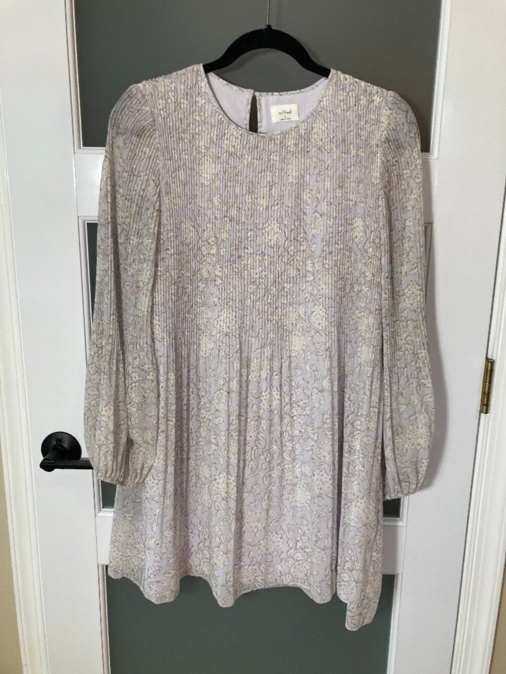 Aritzia Wilfred Daydreamer Pleated Mini Dress Floral Size Small - purple floral